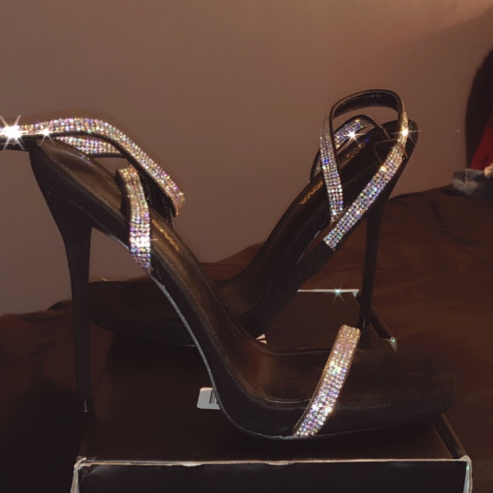 Fashion nova heels
